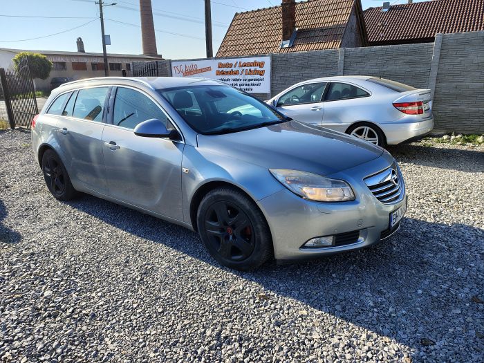 Opel Insignia Break - 2009 - benzina + gaz