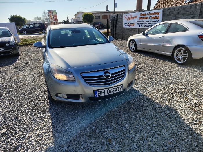 Opel Insignia Break - 2009 - benzina + gaz